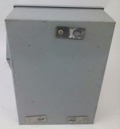 GE TH3361J MODEL 10 SAFETY SWITCH 3PH 30A 600V 20HP TYPE 1,5,12 ENCLOSURE9
