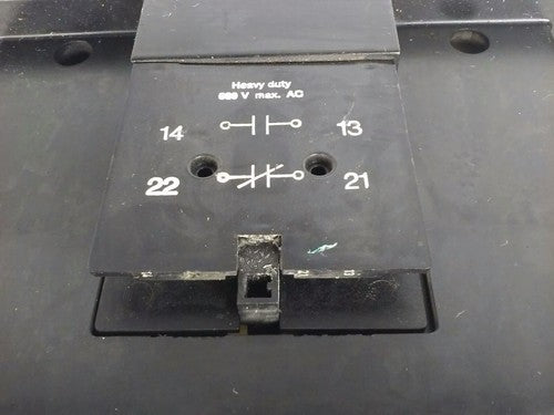 SIEMENS CDN0550CL, CONTACTOR,  600VAC, 3PH, FLA 600A, LRA 4010A, NEMA A600, NEW7