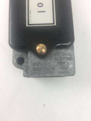 GE CR9440D2BF CONTROL LIMIT SWITCH 600 MAX VOLTS 2 NC1