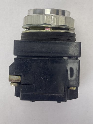 SYLVANIA CLARK 100T-PBLT20 ILLUMINATED PUSHBUTTON 240V 50/60HZ3