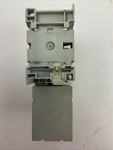 ALLEN BRADLEY STARTER (100-C09Z*10 COIL 24VDC + 193-EECB 1.0-5.0A)4