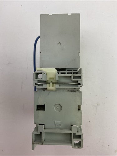 ALLEN BRADLEY STARTER (100-C09Z*10 COIL 24VDC + 193-EEBB 0.2-1.0A)7