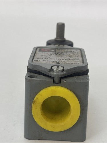 CUTLER HAMMER 10316H187C TYPE L LIMIT SWITCH 600VAC1