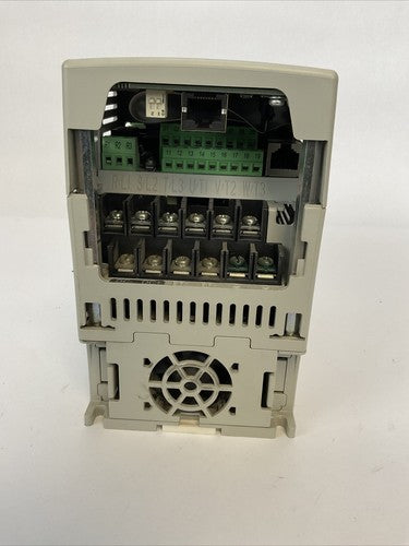 ALLEN BRADLEY 22D-D4P0N104 AC DRIVE SER A OUTPUT 0-460VAC INPUT 380-480VAC1