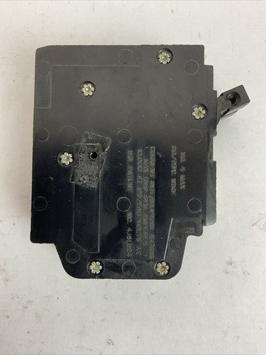 CROUSE-HINDS MM1515 TWIN 2POLE CIRCUIT BREAKER 15/15AMP 120/240VAC2