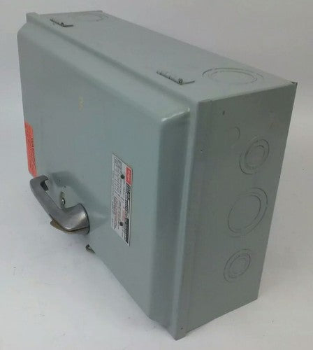 FPE 1132R FUSIBLE HEAVY DUTY SAFETY SWITCH 3P, 100A, 240VAC, 4 WIRE, 30HP10