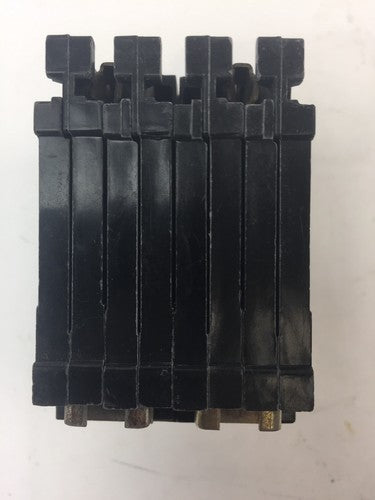 ITE QT2-4030 EQ-T QUAD UNIT PLUG-IN CIRCUIT BREAKER 240VAC 2-40A 2-30A QT240303
