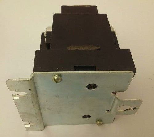 CUTLER HAMMER C10AN30A MAGNETIC CONTACTOR W/O INTERLOCK, 120V 60HZ COIL, C10AN35