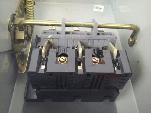 CHALLENGER HD361NFC MODEL 0 SAFETY SWITCH 3P 30A 600VAC 20HP NON-FUSIBLE NEMA 16