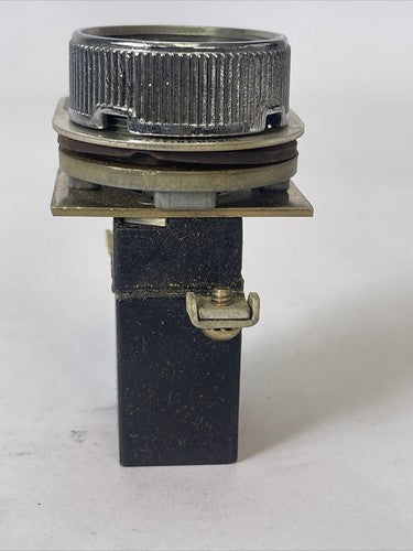 WESTINGHOUSE 370B950G03 PILOT LIGHT 480V 60CY4