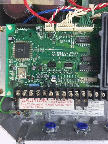 ALLEN BRADLEY 1333-BAB SER C ADJUSTABLE FREQUENCY AC DRIVE OUTPUT 4.8KVA 460VAC9