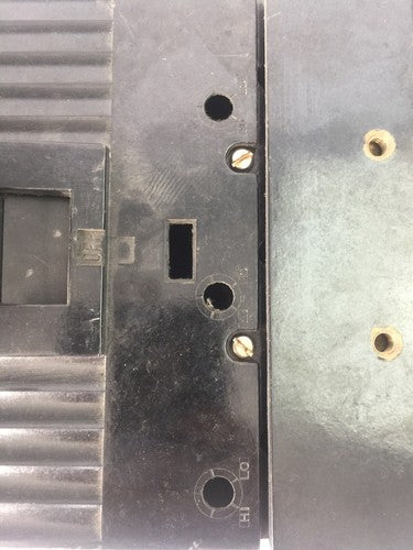 GE TB83F TRI-BREAK CIRCUIT BREAKER 600VAC 200,000AMP 250VDC 100,000AMP A6MB FUSE2