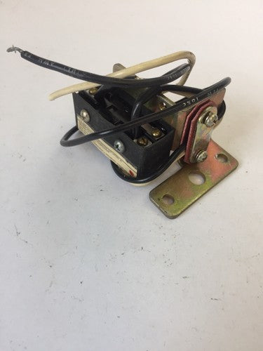 ITE S01JL0R0 110-125VAC 25-60HZ SHUNT TRIP6