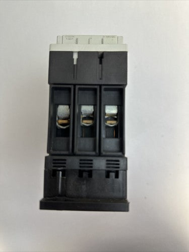 SIEMENS STARTER 3RV1031-4EA10 600VAC 22-32A 30HP 3RT1034-1BB40 3RT1936-1TR008