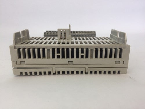 SCHNEIDER 170ADO54050 OUTPUT BASE 115VAC 16PT8