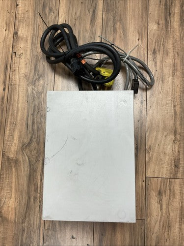 MIYACHI HF2/208 OUTPUT 290VAC 160A 33KVA INPUT 208VAC 50AMP 51KVA 2kHz HIGH FREQ2