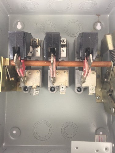 FPE 5636R HEAVY DUTY SAFETY SWITCH 60A 600VAC 3 POLE 50HP FEDERAL PACIFIC ELECTR8