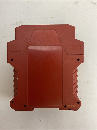 ALLEN BRADLEY MSR138DP 440R-M23143 SER B SAFETY RELAY SUPPLY 24V OUPUT AC15 250V3