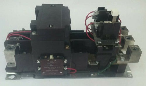 CUTLER HAMMER SIZE 5 STARTER 240V COIL W/ 42-2807-3 300/5 CURRENT TRANSFORMER9