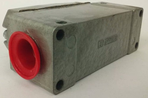 R.B.DENISON M4 SERIES D PRECISON LIMIT SWITCH, NEMA B600, 600V, 30A, MODEL M4