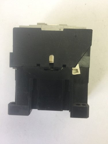 ALLEN BRADLEY 700-F400A1 CONTACTOR SER C HA473 COIL 120V 60HZ 110V 50HZ4