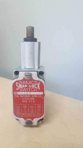 NAMCO SNAP-LOCK SWITCH M2-300, 120/240/480V, 10/5/2.5A.C.AMP, 600 VAC MAX, USED0