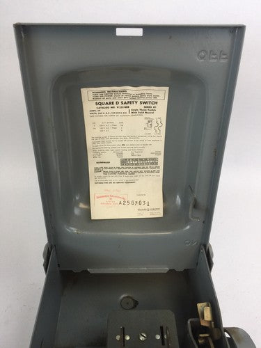 SQUARE D H221NRB SERIES D1 FUSIBLE SAFETY SWITCH 30A 240VAC 125/250VDC 2POLE 6