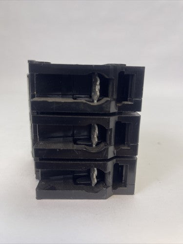 CUTLER HAMMER / WESTINGHOUSE QC3010HT CIRCUIT BREAKER 10AMP 3POLE 240VAC4