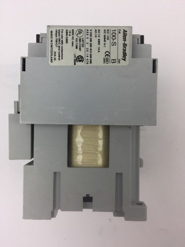 ALLEN BRADLEY 104-C09UDJ22 REVERSING CONTACTOR 2 100-S & 2 100-FSD250 COIL 24VDC5