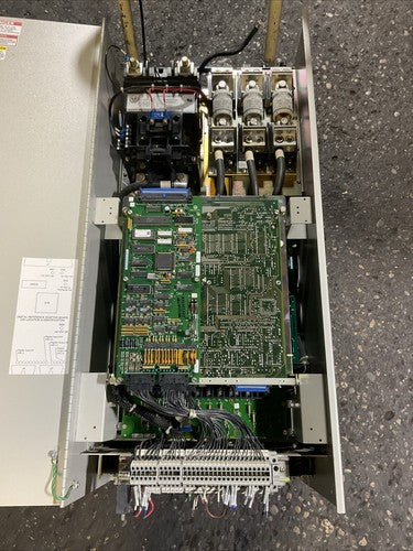 ALLEN BRADLEY 1395AR-1A-A260-FG1-CG1-LH-AH-SA-DA-G1A-NOB-AX DC DRIVE CONTROLLER7