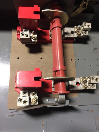 SQUARE D HU225AWK SAFETY SWITCH SINGLE THROW 400 AMP 240 VAC 250 VDC NOT FUSIBLE9