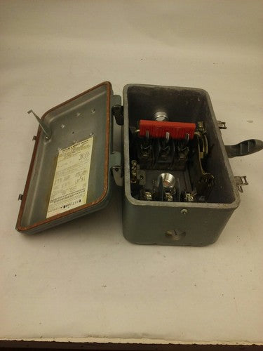 SQ D. H361ND SER. D1, SAFETY SWITCH, 30A, 277/480VAC, FUSIBLE, NEMA 4&5, NEW2