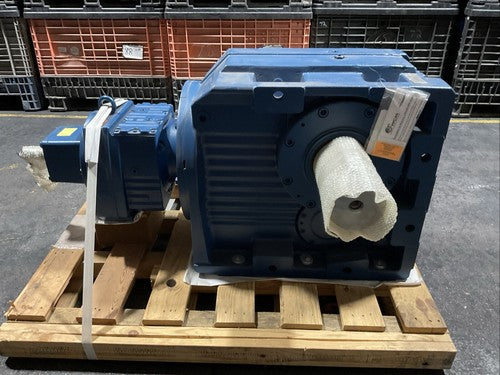 SEW-EURODRIVE K167 R107 AD6 87.6639644001.0001X20.10 na rpm 5.7 ne rpm 14003