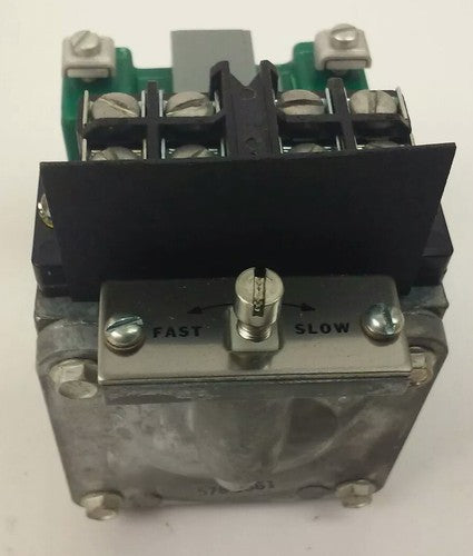 CUTLER HAMMER 10337H292B, 10934H2A, PNEUMATAC TIMER, 600V,240V COIL,TYPE PN, NEW8