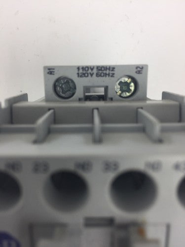 ALLEN BRADLEY 700-CF400* CONTACTOR SER A 600 VAC COIL 120V 60HZ 110V 50HZ2