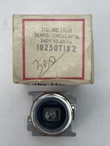 CUTLER HAMMER 10250T182 STD. IND. LIGHT TRANS. 1 HOLE MTG. 240V 50-60HZ0