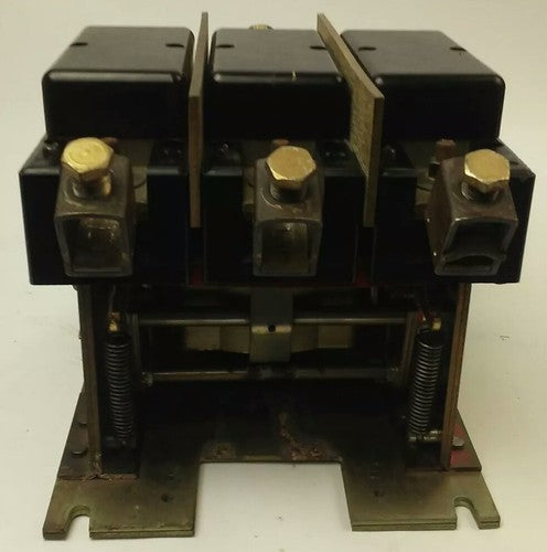 ARROW HART AH30-531-U20 CONTACTOR, 3P, 300A, 600V,SIZE 5,120V COIL,CONTACTS GOOD9