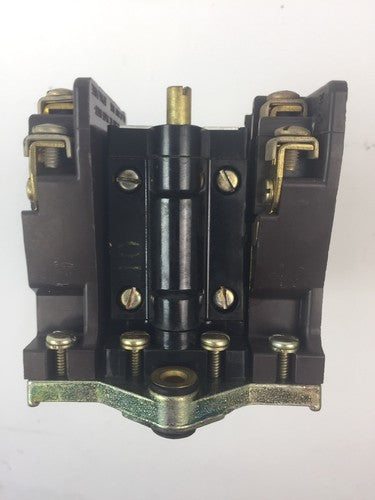 SYLVANIA 713UPA76 A.C. PNEUMATIC TIMING RELAY 10A 600VAC COIL 110-120V 60HZ6