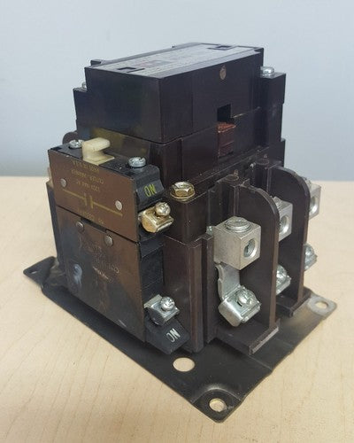 Cutler Hammer Contactor C10DN31