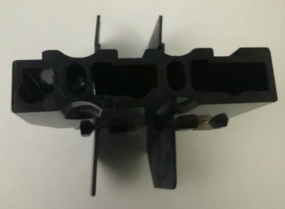 ALLEN BRADLEY 1494V-FS100 FUSE BLOCK, 3P, 100A, 600V BROKE PLASTIC PARTS 3