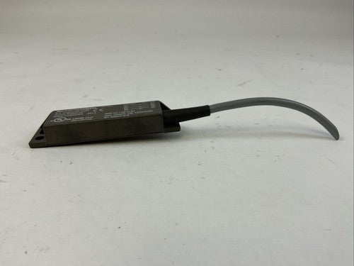SCHMERSAL BNS 33-12Z-2187 SAFETY SENSOR 250mA 3W 100VAC/DC2