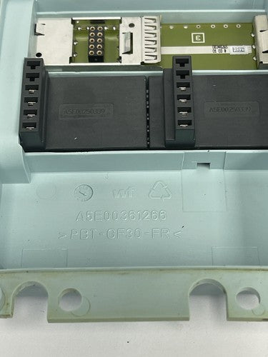 SIEMENS - A5E00361266 - E200 SLOT RACK MOUNT - PBT-GF30-FR - A5E002503391