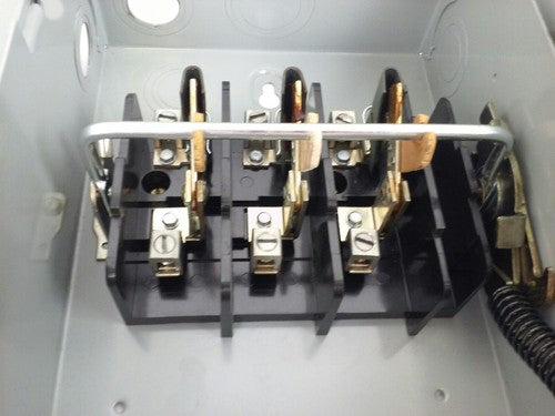 POWER MASTER, G322NFK, SAFETY SWITCH, 60A, 3 POLE, 240V, NON FUSIBLE, USED3