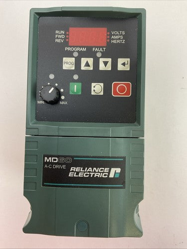 RELIANCE ELECTRIC 6MD100P5 AC DRIVE OUTPUT 3PH 0-230VAC INPUT 1PH 100-120VAC0