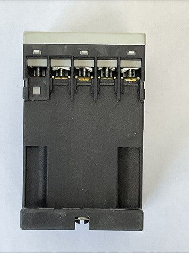 SCHRACK LSRD2245 CONTACTOR 20A 600VAC 3PH 10HP COIL 24VDC3