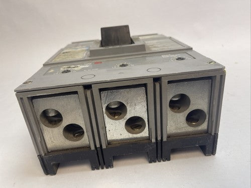 SIEMENS LXD63B600?? SENTRON CIRCUIT BREAKER 600AMP 600VAC 3POLE1