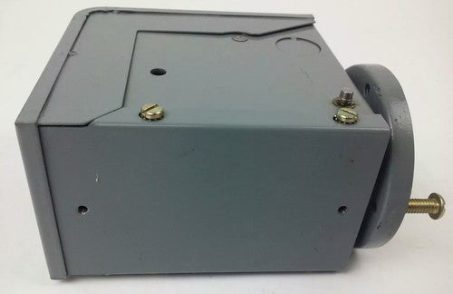 SQUARE D 9013 AHG-3S1 PRESSURE SWITCH, 550V, 2P, 3PH, 5HP, NEW OTHER, 9013 AHG4