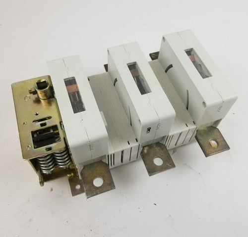 CUTLER HAMMER C362N600 DISCONNECT SWITCH 600AMP 3PH 600V0
