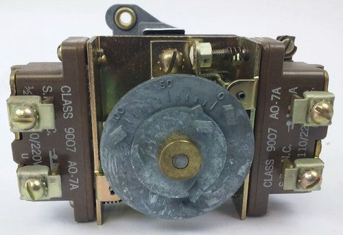 SQ. D CLASS 8921 TYPE FO-3, MOTOR DRIVEN TIMER UNIT 8921-FO3, 208-220/240V, 60HZ9