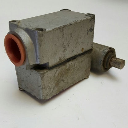 NAMCO SNAP LOCK SWITCH M 8 3501